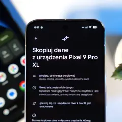 Jak przenieść kontakty z telefonu na telefon? Ekran telefonu z instrukcją kopiowania danych, w tym kontaktów, z urządzenia Pixel 9 Pro XL.