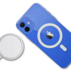 Niebieski iPhone 12 z ładowaniem indukcyjnym MagSafe i ładowarką.