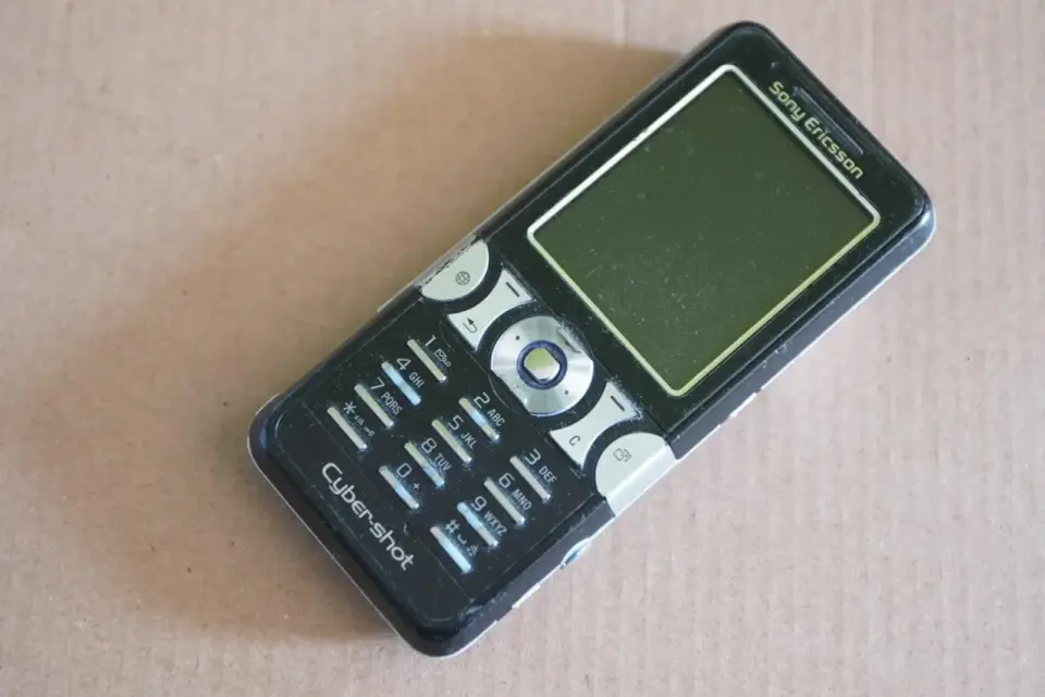 Stare gry na telefonie - jak uruchomić klasyki z Nokii i konsol